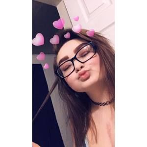 Meet your Posher, Jade